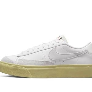 Nike blazer platform